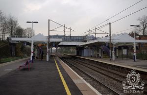New Southgate railway station